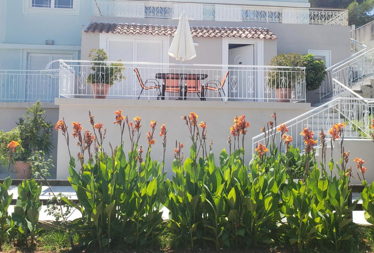 Malibu Studios & Apartments Lassi  Exteriér fotografie
