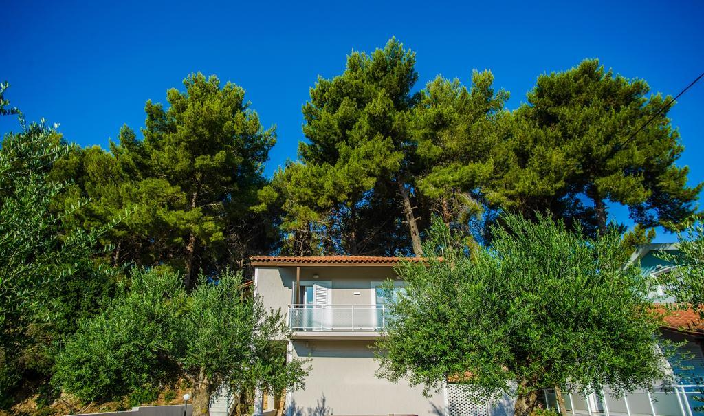 Malibu Studios & Apartments Lassi  Exteriér fotografie