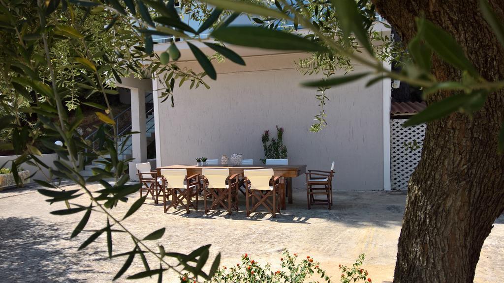 Malibu Studios & Apartments Lassi  Exteriér fotografie